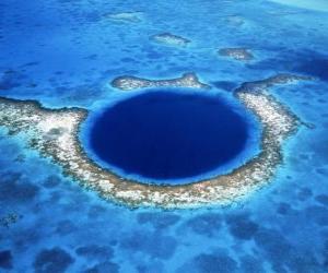 yapboz Great Blue Hole, Belize Barrier Reef Reserve System